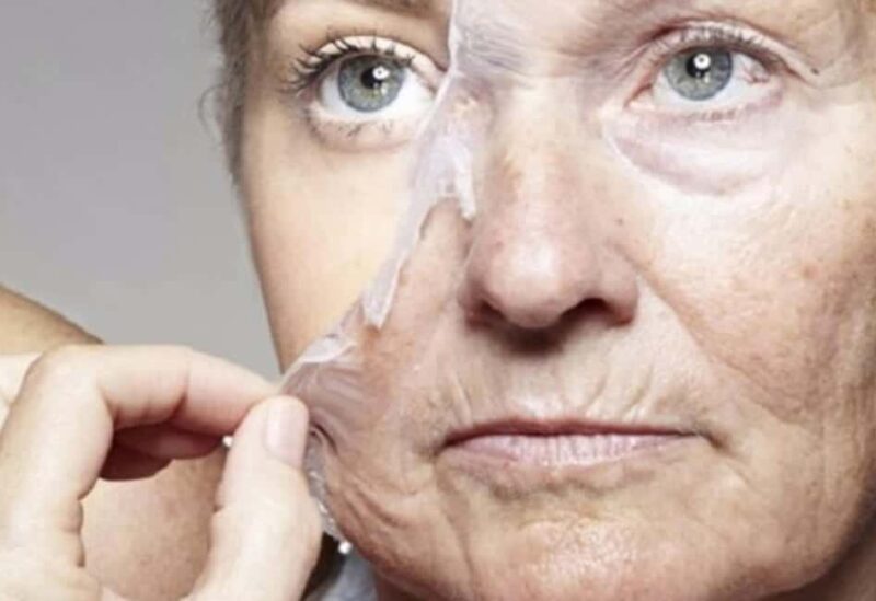 بشرة ناعمة خالية من التجاعيد بعد استخدام الكولاجين